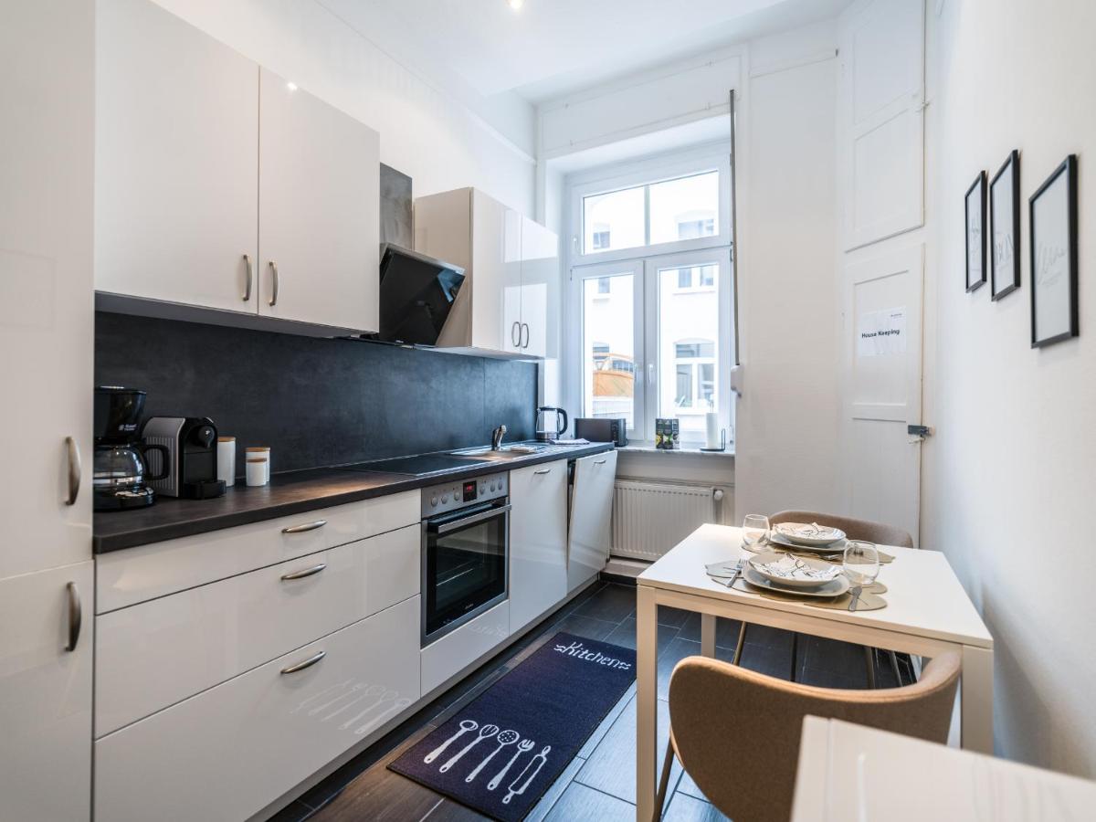 Hochwertige Altbauwohnung Im Modernen Stil In Wiesbaden - Kueche - Terrasse - Wlan - Zentral 외부 사진