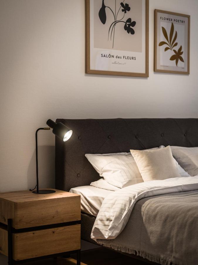 Hochwertige Altbauwohnung Im Modernen Stil In Wiesbaden - Kueche - Terrasse - Wlan - Zentral 외부 사진