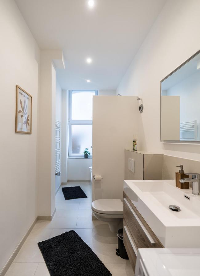 Hochwertige Altbauwohnung Im Modernen Stil In Wiesbaden - Kueche - Terrasse - Wlan - Zentral 외부 사진