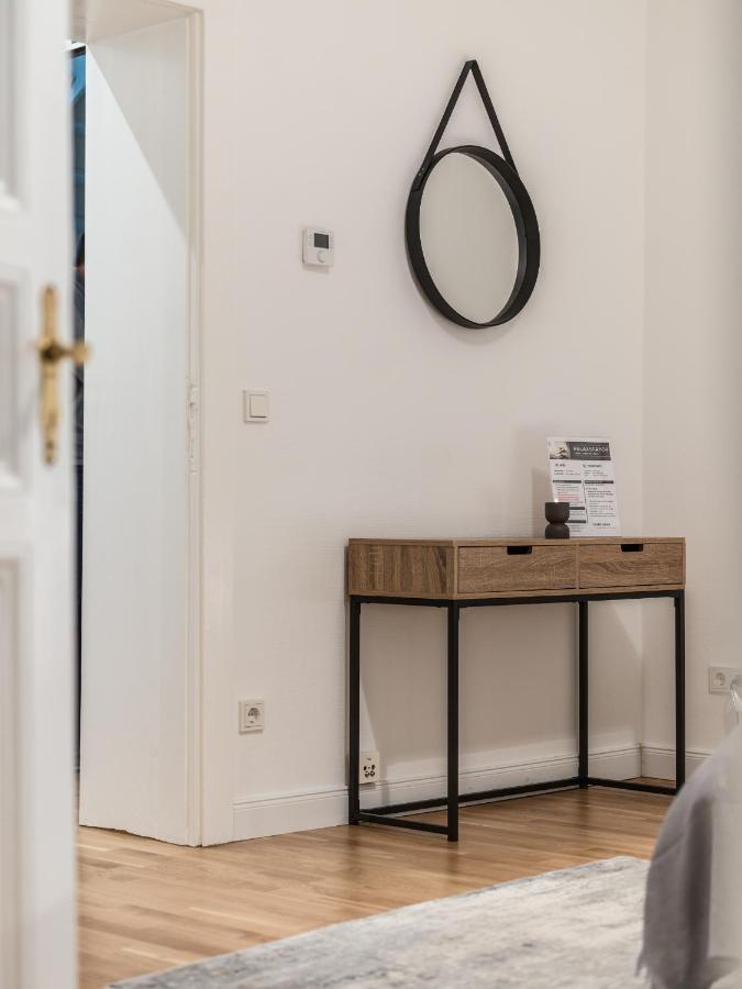 Hochwertige Altbauwohnung Im Modernen Stil In Wiesbaden - Kueche - Terrasse - Wlan - Zentral 외부 사진